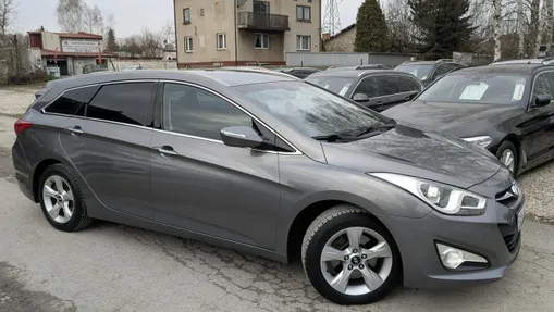 HYUNDAI i40 -