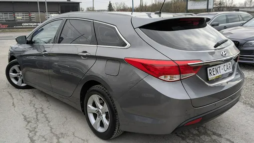 HYUNDAI i40 -