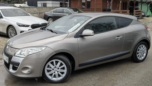 RENAULT Megane -