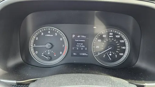 HYUNDAI Tucson -