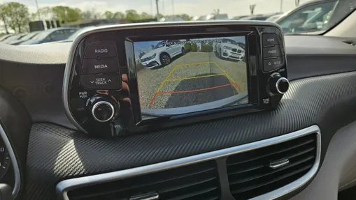 HYUNDAI Tucson -