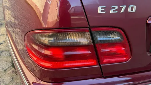 MERCEDES-BENZ E Klasa -