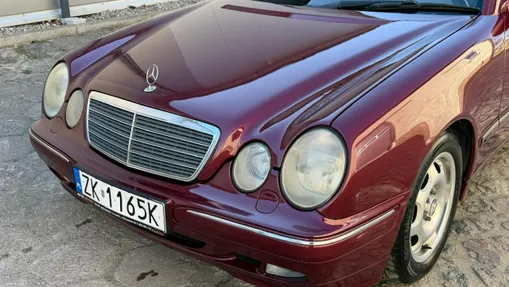 MERCEDES-BENZ E Klasa -