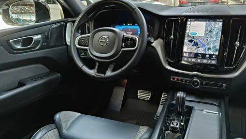 VOLVO XC60 -