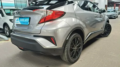 TOYOTA C-HR -