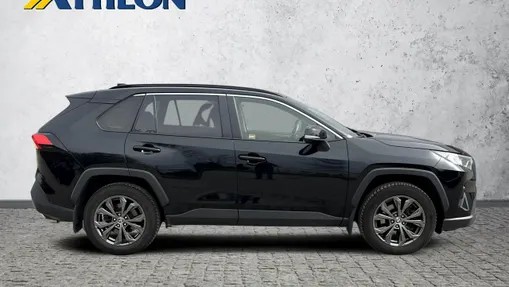 TOYOTA RAV4 -