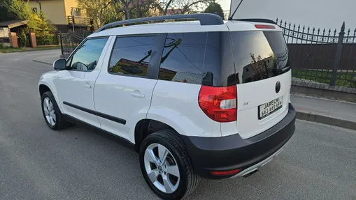 SKODA Yeti -