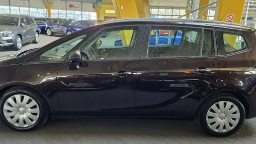 OPEL Zafira -
