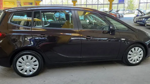 OPEL Zafira -