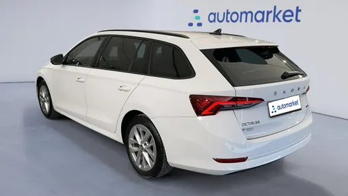 SKODA Octavia Octavia 1.5 TSI e-Tec Ambition DSG