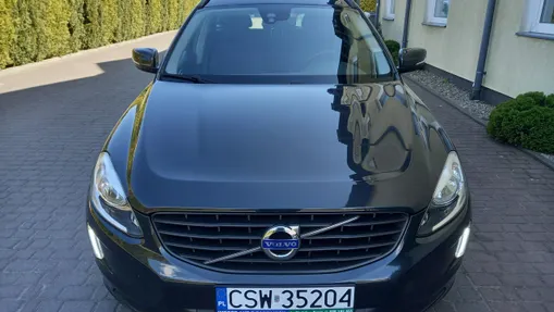 VOLVO XC60 -
