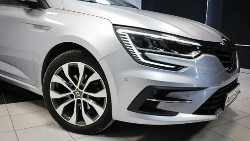RENAULT Megane -