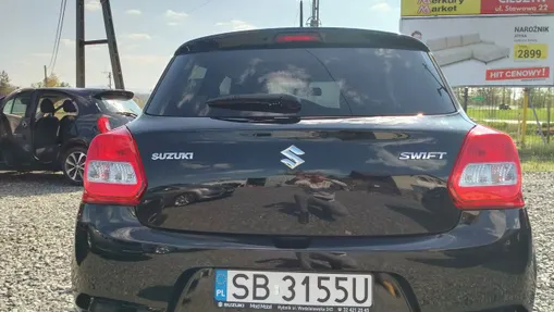 SUZUKI Swift -