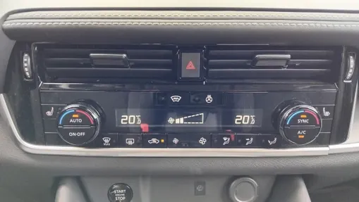 NISSAN Qashqai Qashqai 1.3 DIG-T mHEV N-Connecta Xtronic
