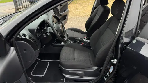HYUNDAI i30 -