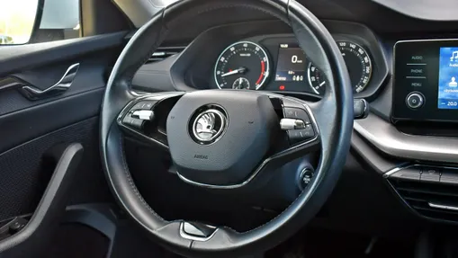 SKODA Octavia -