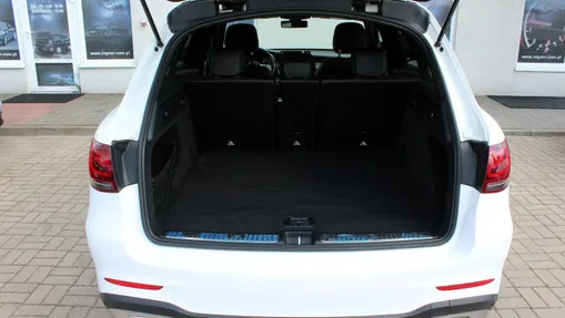 MERCEDES-BENZ GLC -
