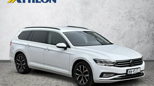 VOLKSWAGEN Passat -