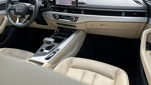 AUDI A4 -