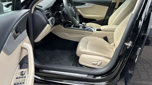 AUDI A4 -