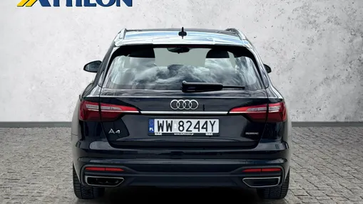 AUDI A4 -
