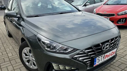 HYUNDAI i30 -