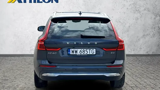 VOLVO XC60 -