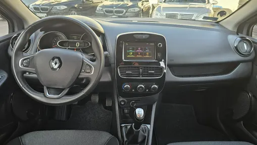 RENAULT Clio -