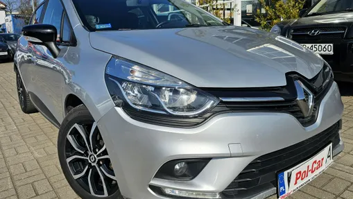 RENAULT Clio -