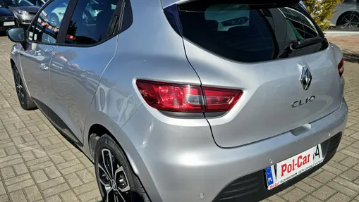 RENAULT Clio -
