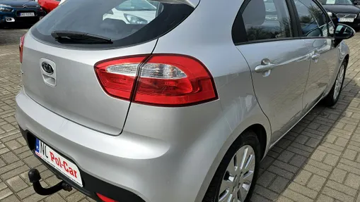 KIA Rio -