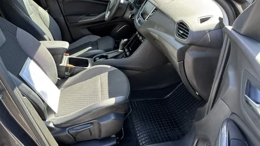 OPEL Grandland X -