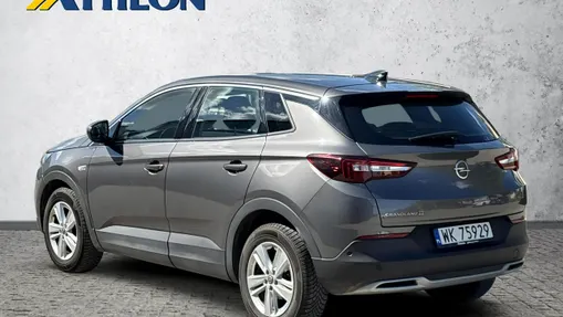 OPEL Grandland X -