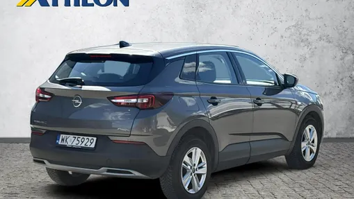 OPEL Grandland X -