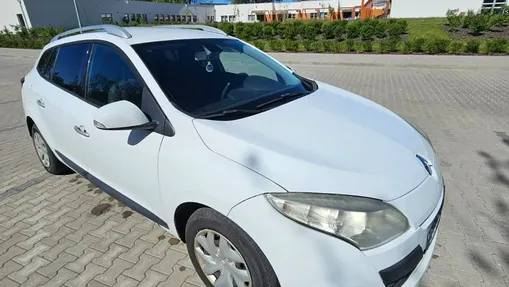 RENAULT Megane -