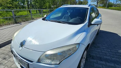 RENAULT Megane -