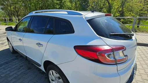 RENAULT Megane -