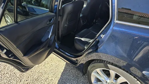 MAZDA 6 -