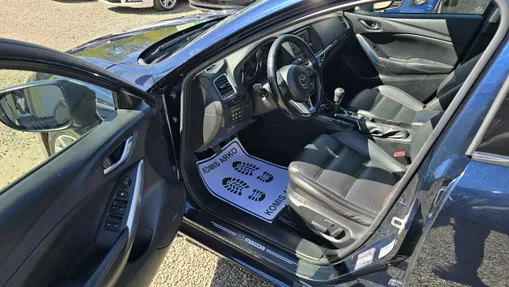 MAZDA 6 -