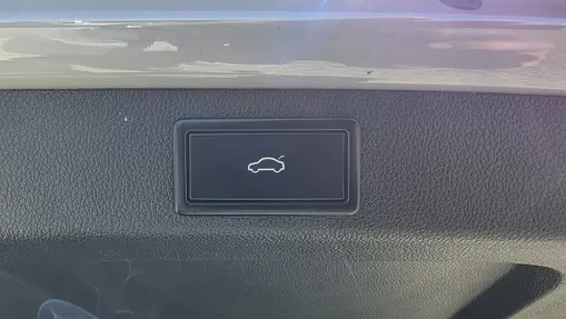 SKODA Superb -