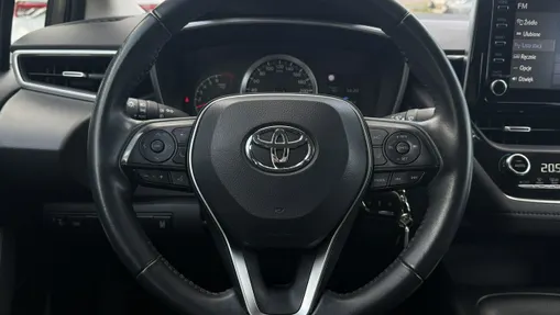 TOYOTA Corolla -