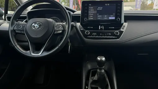TOYOTA Corolla -