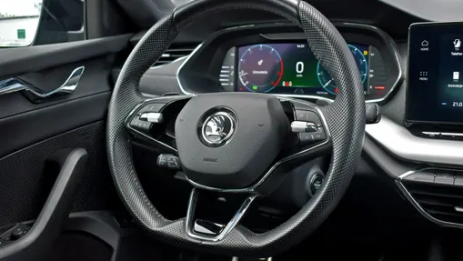 SKODA Octavia -
