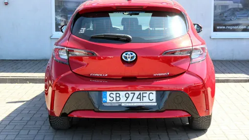 TOYOTA Corolla -
