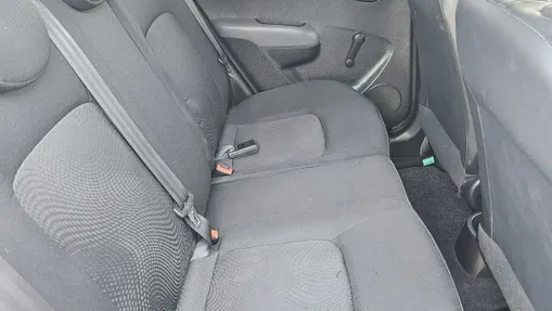 HYUNDAI i10 -