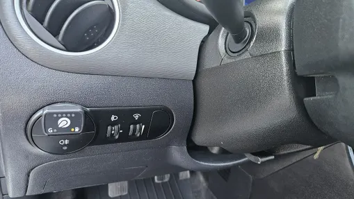 HYUNDAI i10 -