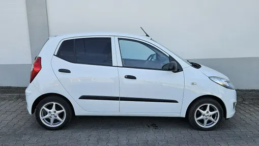 HYUNDAI i10 -