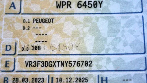 PEUGEOT 308 -