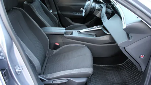 PEUGEOT 308 -