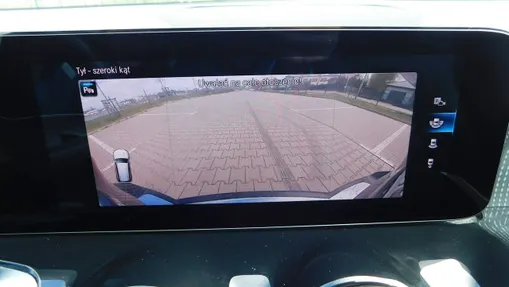 MERCEDES-BENZ GLB -